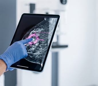 Evaluating Breast Symptoms
